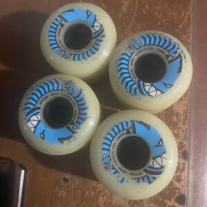 Spitfire wheels